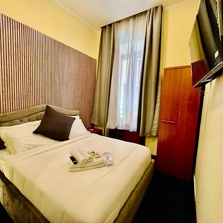 Place Hotell 2*