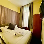 Place Hotel