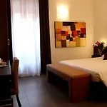 Hotel Place 2*